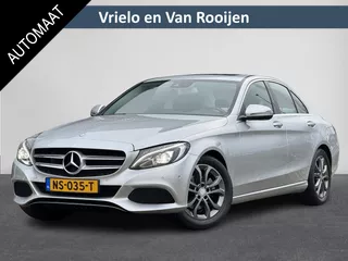 Mercedes-Benz C-klasse C180 Prestige Automaat | Nieuwe APK! | Navigatie | LED Verlichting | Dode Hoek Detectie | Panorama schuif/Kanteldak, Elektrisch | Stoelverwarming | PDC | Automatische Airco | 17"Lmv | Halfleer | Sportstoelen | INCLUSIEF EXTRA ORIGINELE SET LICHTMETALEN ZOMER VELGEN (vestiging Nieuwegein)