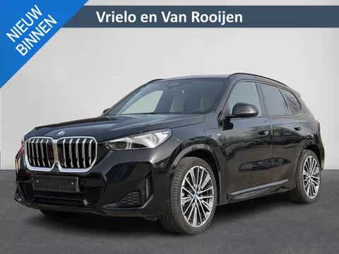 BMW X1 xDrive30e M Sport | Pano | Clima