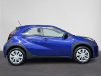 Toyota Aygo X 1.0 VVT-i MT Play NIEUW! | Airconditioning  | LED Verlichting | Car play | Camera | Stoelverwarming | DAB | ( Vestiging Vianen Tel: 0347-371248) Foto