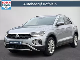 Volkswagen T-Roc 1.5 TSI Life | Automaat | Volledig digitaal instrumentenpaneel |  LED Verlichting  | Airconditioning automatisch, 2-zone | Apple Carplay/Android Auto | parkeer assistent | 16&quot; LM velgen ( Vestiging - Vianen )