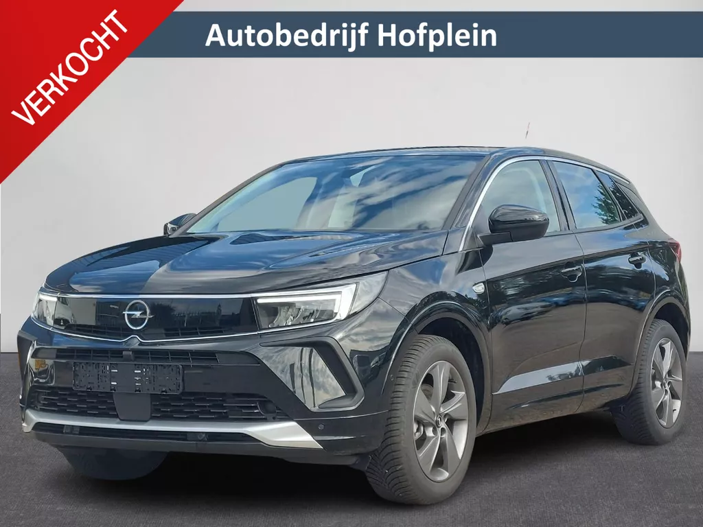 Opel Grandland 1.2 Turbo 130PK Elegance 10.000KM!!! BTW Auto | Climate Control | AGR-Sportstoelen | Stuurverwarming + Stoelverwarming+ voorruitverwarming | Navigatie By App| Apple Car play/Android Auto |  |Cruise | 17"LM-Velgen | PDC | LED Verlichting | Digitaal Dashboard | All Season banden | Trekgewicht 1400 kg ( Vestiging - Vianen Tel: 0347-371248 )